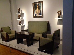 This one's for the furniture nerds: Michel de Klerk (1884-1923)