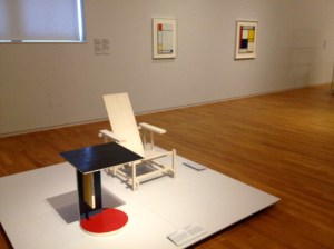 My god, I love a good chair.